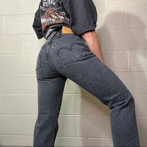 NEW Levi’s Wedgie Straight